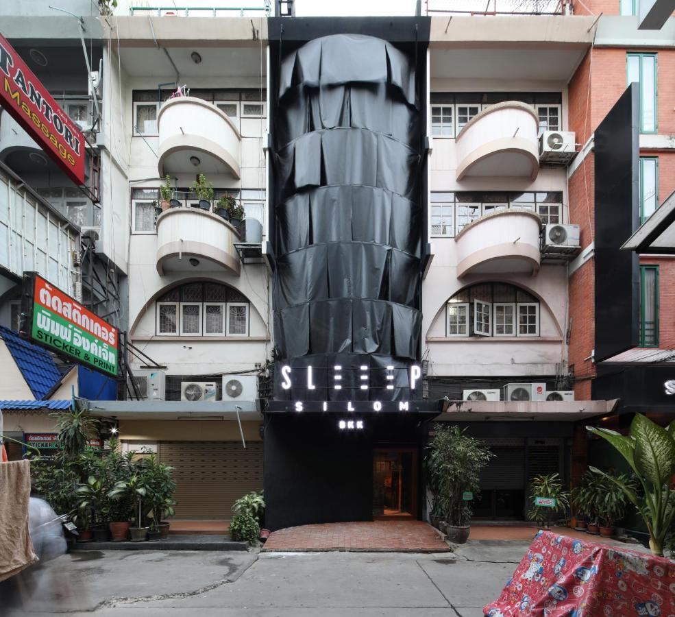 Hostel Sleeep Bkk Silom Bangkok Exterior foto